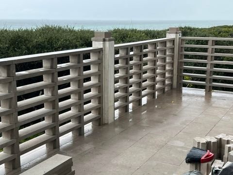 Retaining wall and hardscape by Fénix Paver Landscape, Destin FL