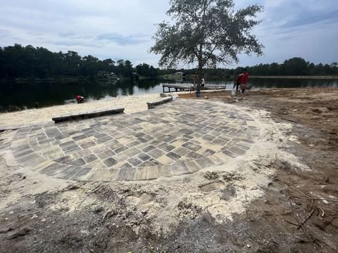 Paver patio and courtyard built by Fénix Paver Landscape, Emerald Coast FL